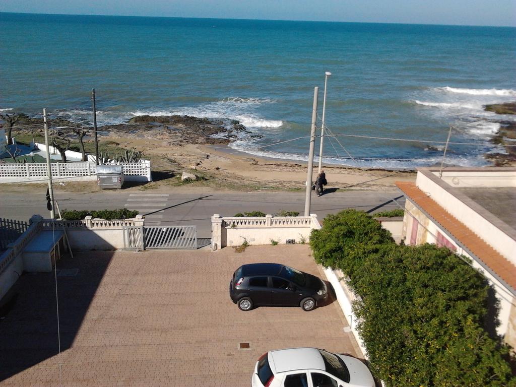 Appartamenti Costa Dei Trulli Torre Canne Kültér fotó